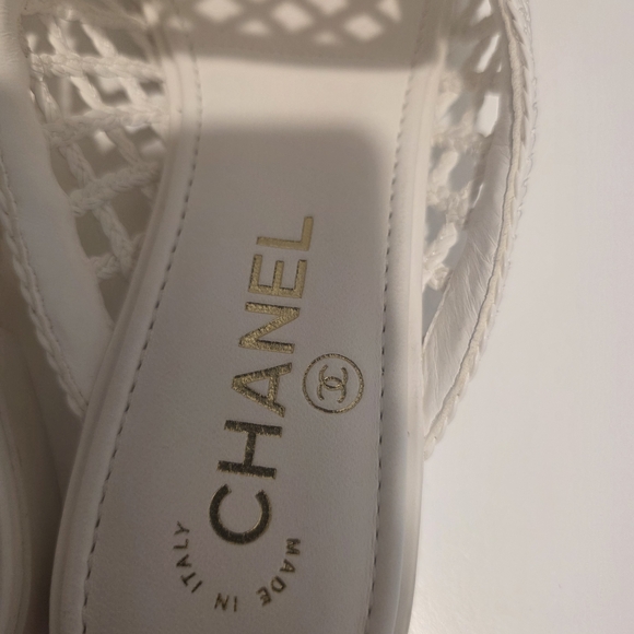 Chanel White Mules 2026  NEW - Picture 14 of 15